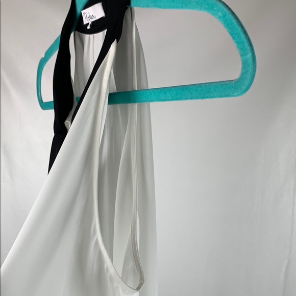 Parker white & black sleeveless - Picture 5 of 10
